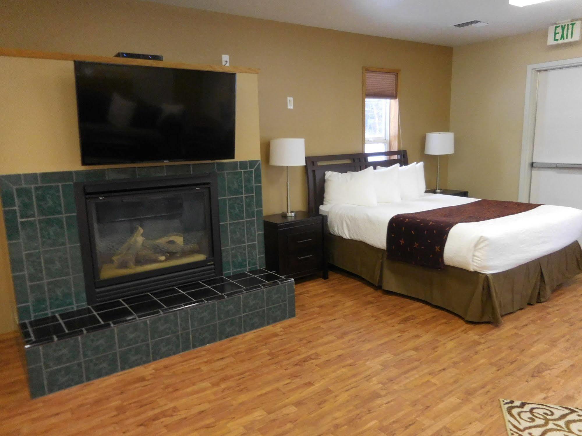 Cowlitz River Lodge Packwood Ngoại thất bức ảnh